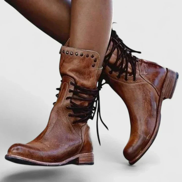Kelly | Women&