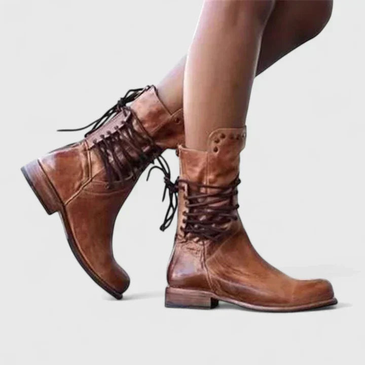 Kelly | Women&