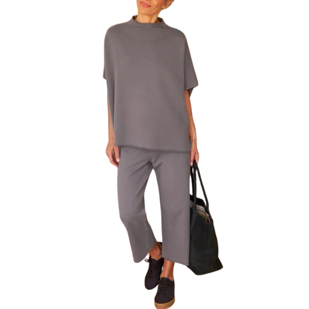 Aella | Women&