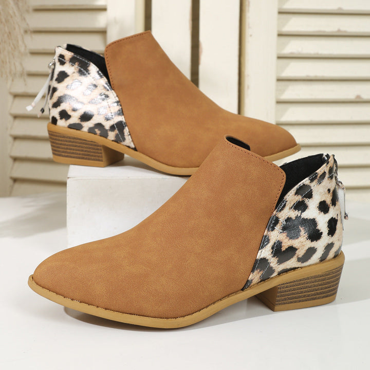 Paola | Women&