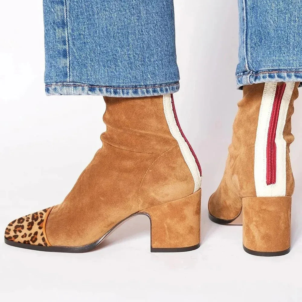 Ari | Women&
