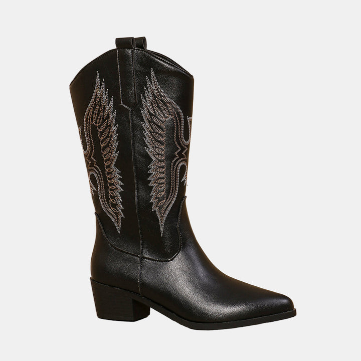Emery | Women&